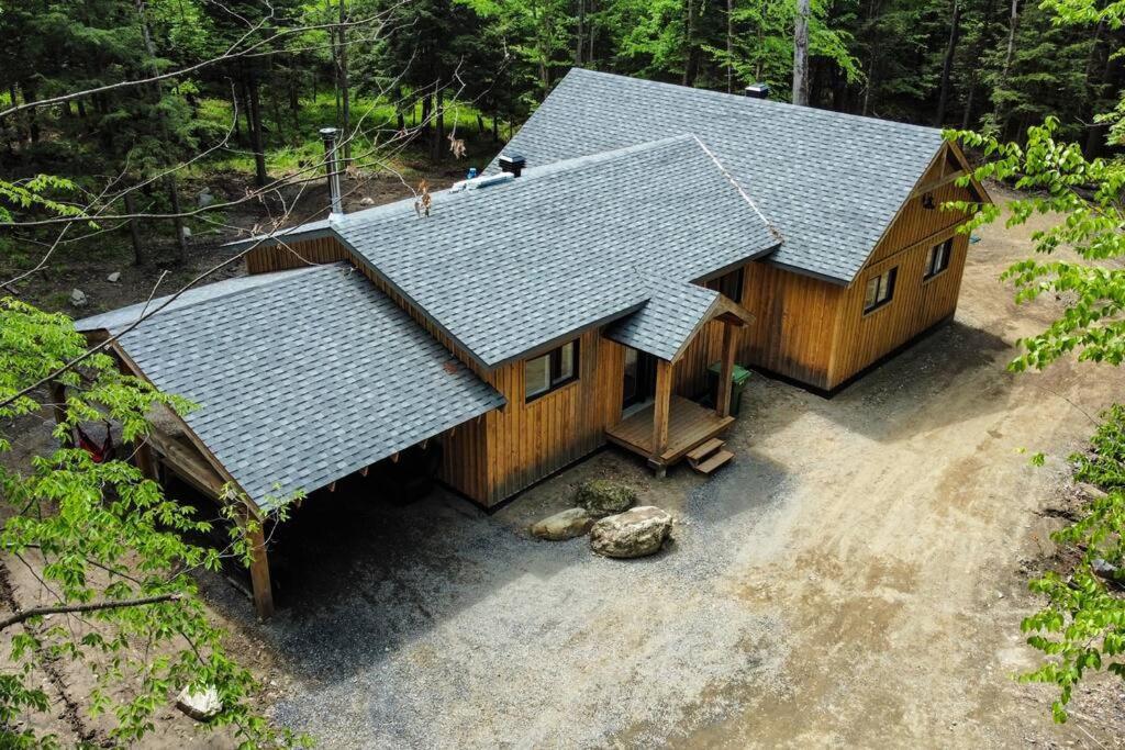 Chalet Deschamps- Spa- Chien Accepte- Nature- Estrie Mansonville Exteriér fotografie