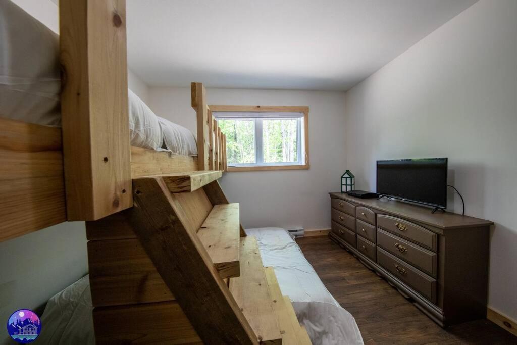Chalet Deschamps- Spa- Chien Accepte- Nature- Estrie Mansonville Exteriér fotografie